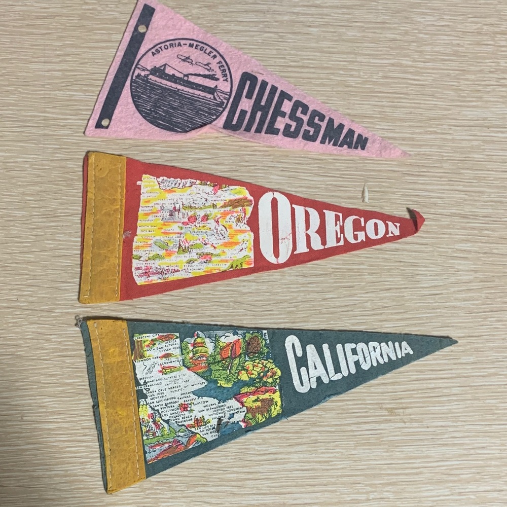 Vintage Pennant Set - Chessman, Oregon, California